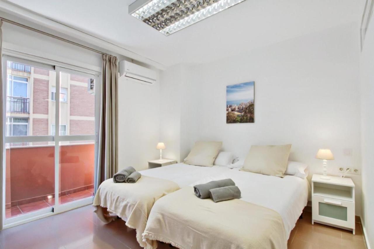 Ferienwohnung Amplio Piso Con Terraza Málaga Exterior foto