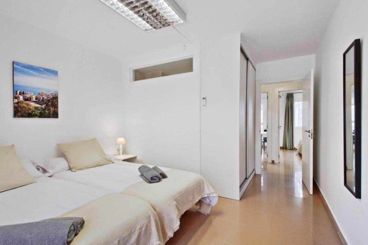 Ferienwohnung Amplio Piso Con Terraza Málaga Exterior foto