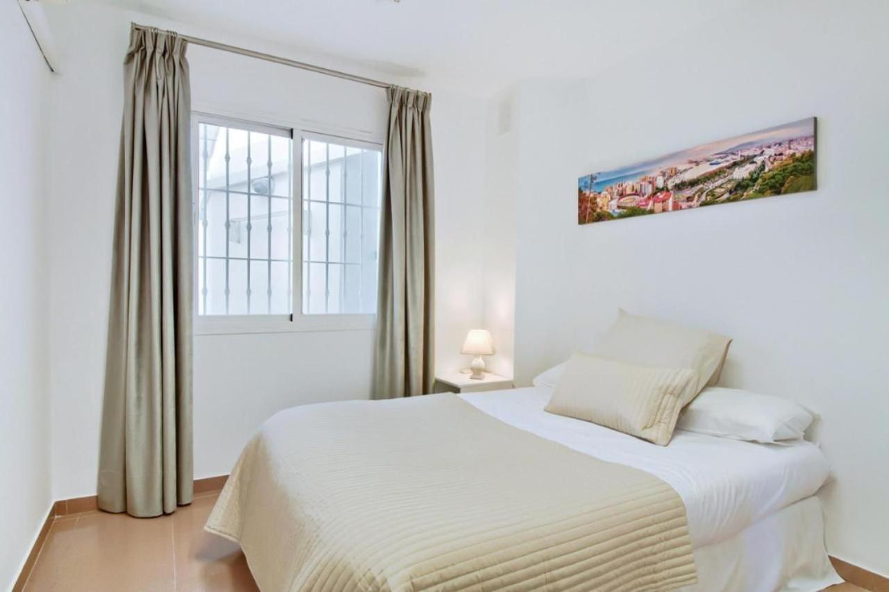 Ferienwohnung Amplio Piso Con Terraza Málaga Exterior foto